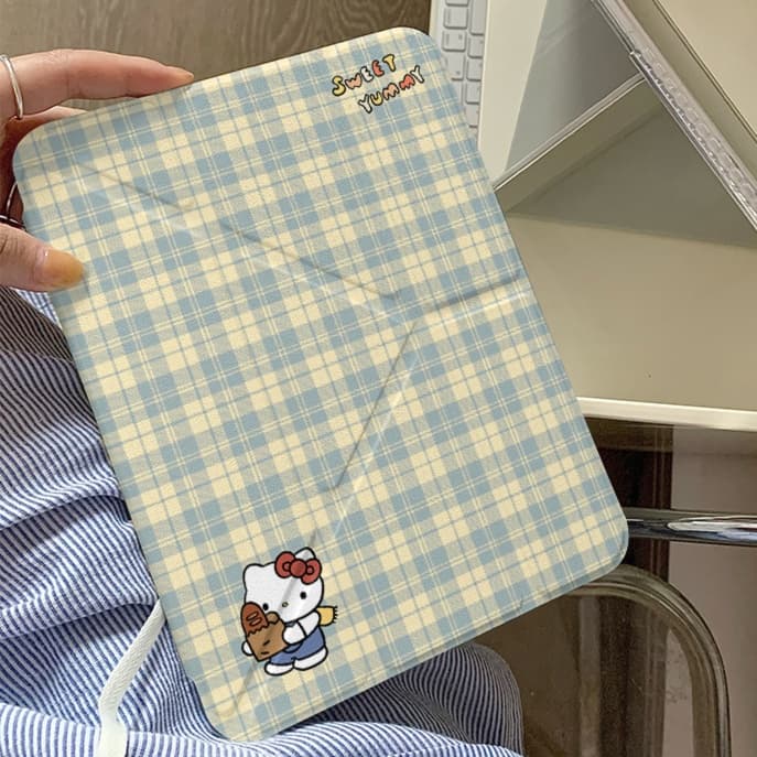 タブレットケース iPad/iPad Air/iPad Pro/mini チェック柄くまちゃん抱っこ保護カバー