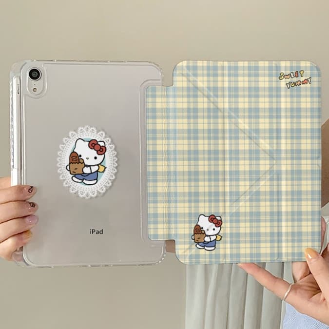 タブレットケース iPad/iPad Air/iPad Pro/mini チェック柄くまちゃん抱っこ保護カバー