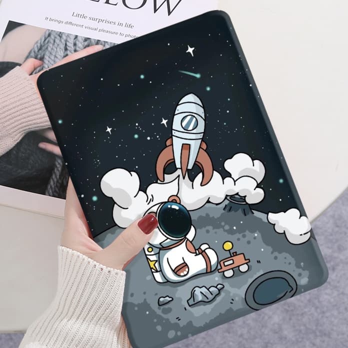 タブレットケース iPad/iPad Air/iPad Pro/mini 宇宙飛行士と猫ちゃん 可愛いタブレット保護カバー