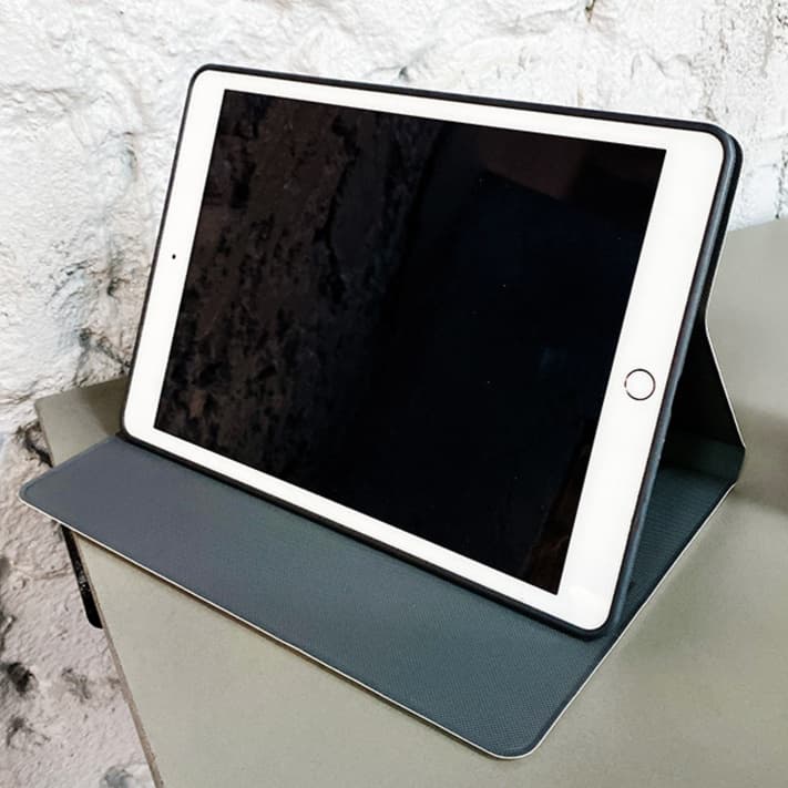 タブレットケース iPad/iPad Air/iPad PRo/mini モザイクハート 薄型保護タブレットケース