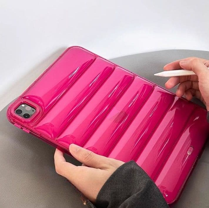 タブレットケース iPad/iPad Air/iPad Pro/mini 立体波型 透明クリアケース