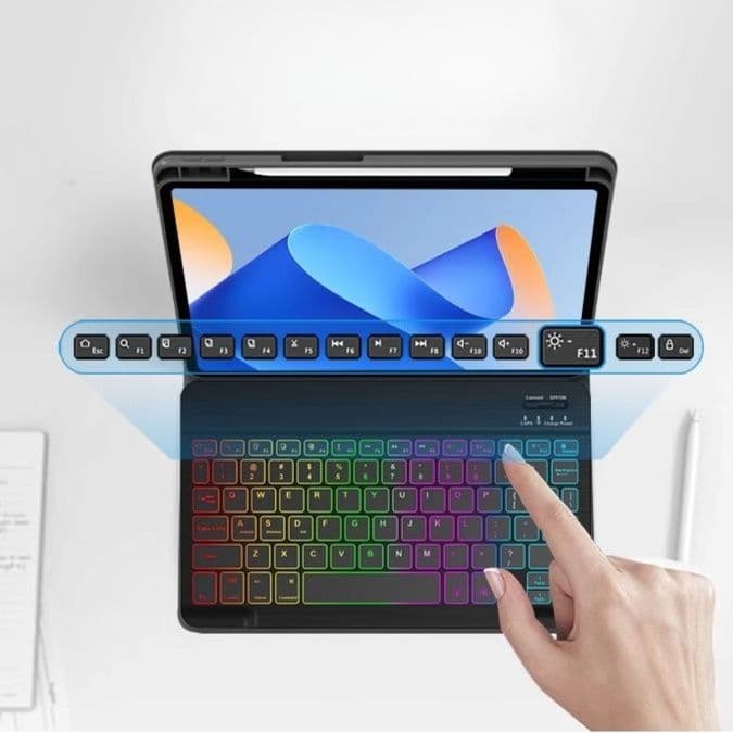 タブレットケース iPad/iPad Air/iPad Pro/mini マグネット式/LEDキーボード付き保護カバー