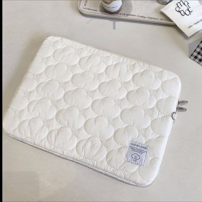 タブレットケース iPad/macbook Air Pro ふわもこ雲模様タブレットケース