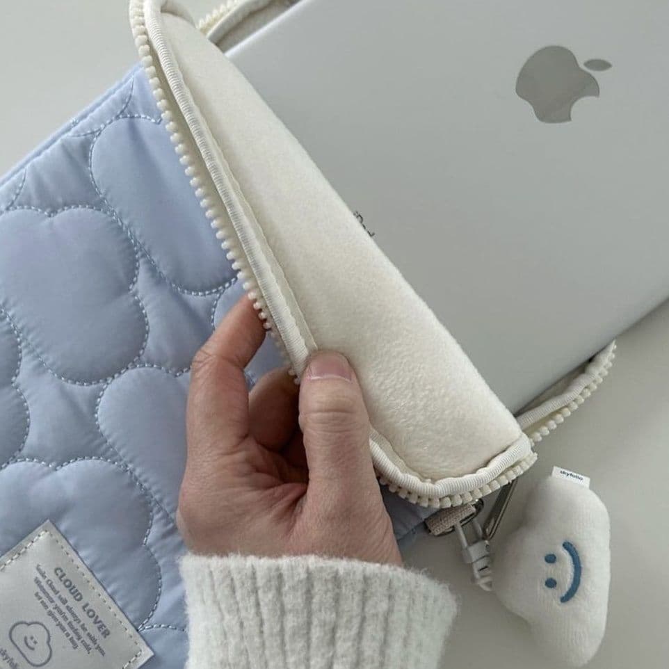 タブレットケース 雲模様キルティング保護スリーブ 11～16インチ対応 iPad / Androidタブレット