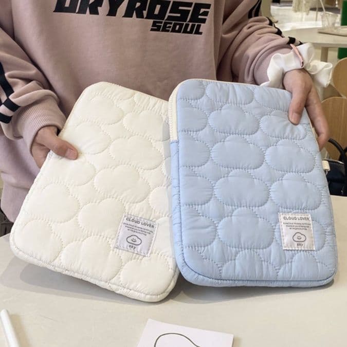 タブレットケース 雲模様キルティング保護スリーブ 11～16インチ対応 iPad / Androidタブレット