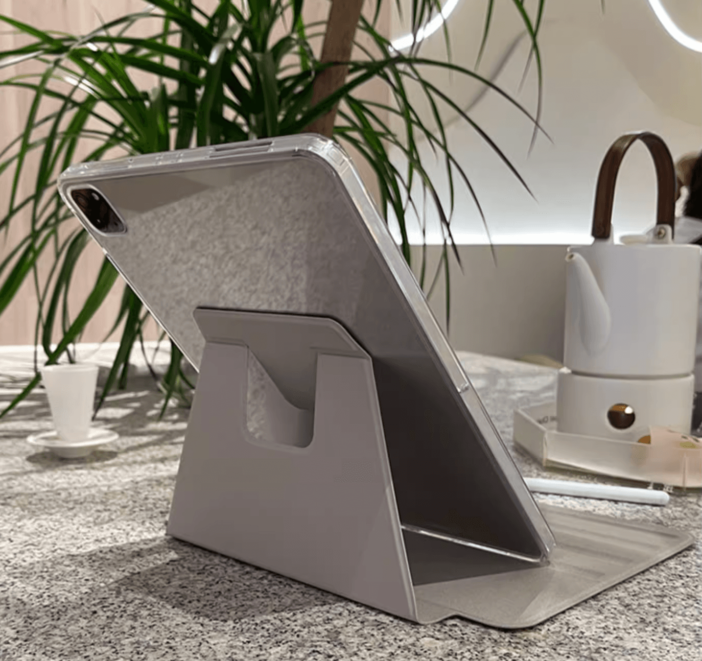 タブレットケース iPad/iPad Air/iPad Pro/mini 多角度調整 スタンド式透明保護ケース