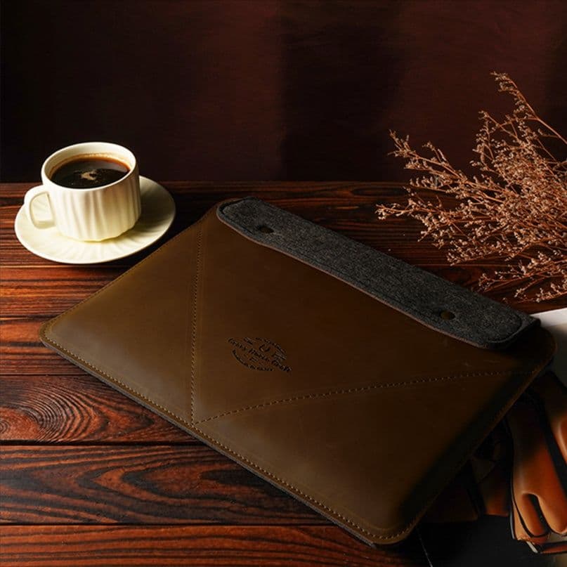 タブレットケース iPad/macbook iPad/iPad Air/iPad Pro/mini 職人技の本革フェルト仕立てタブレットケース