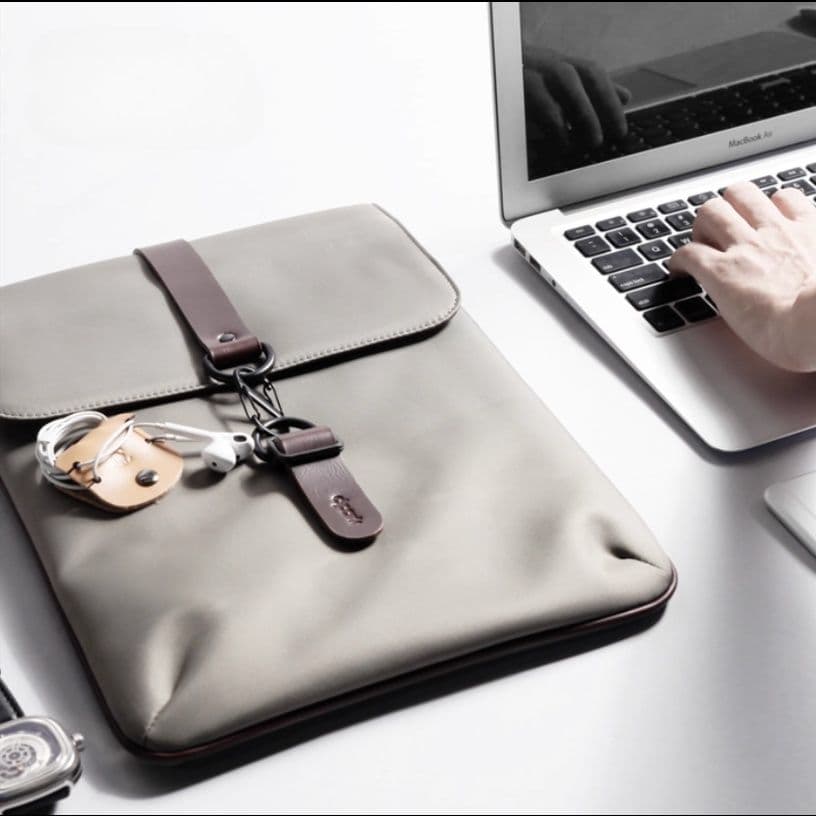 タブレットケース 多機能収納付き 本革調タブレット保護ケース iPad/macbook/Huawei/Redmi/Android