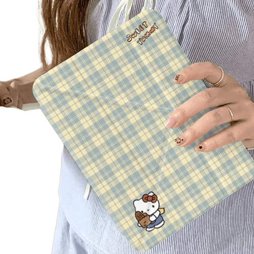 タブレットケース iPad/iPad Air/iPad Pro/mini チェック柄くまちゃん抱っこ保護カバー