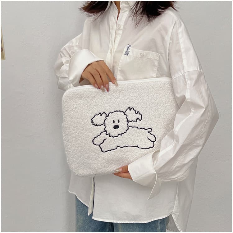 タブレットケース 可愛い子犬刺繍ふわふわボアタブレットケース