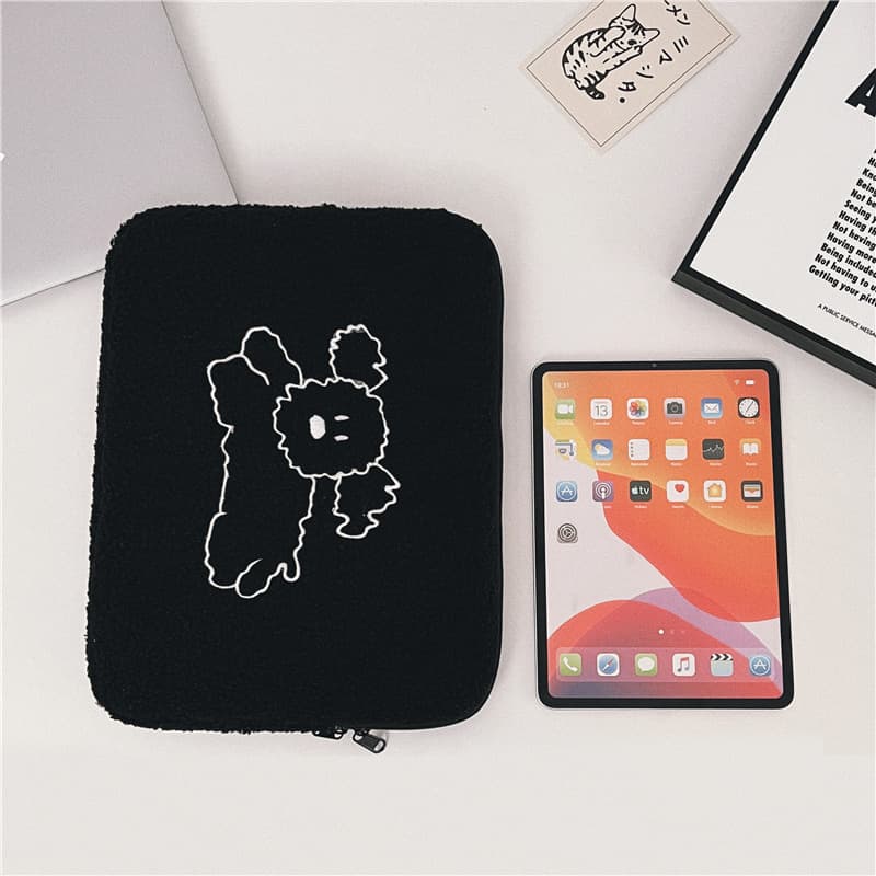 タブレットケース 可愛い子犬刺繍ふわふわボアタブレットケース