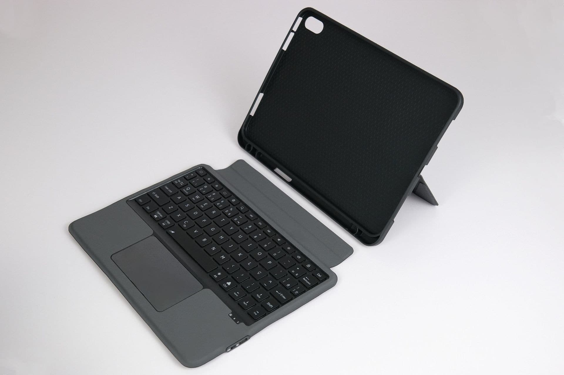 タブレットケース 光るキーボード一体型iPadタブレットケース